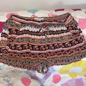 AE flowy shorts